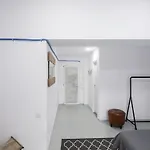 Omega House Hotel 2*