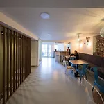 Omega House Hotel 2*