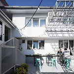 Omega House 2*