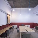Omega House 2* Бухарест
