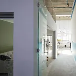 Готель Omega House Бухарест