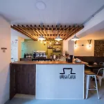 Szálloda Omega House 2*
