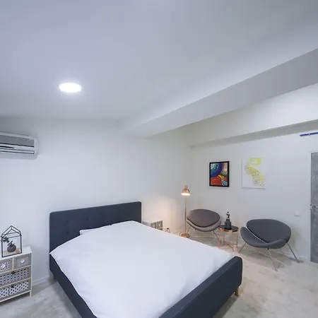 Omega House Otel