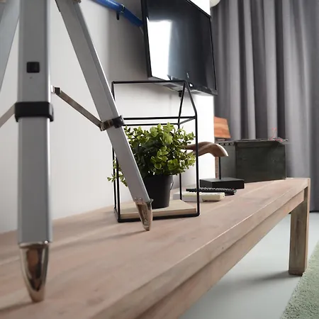 Omega House בוקרשט