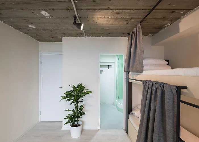 Omega House Bükreş