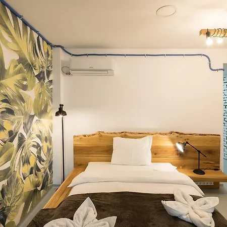 Omega House 2* Bukarest