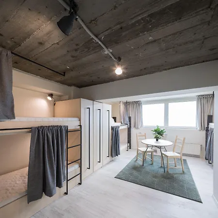 Omega House 2* Bukarest