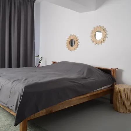 Hotel Omega House 2*