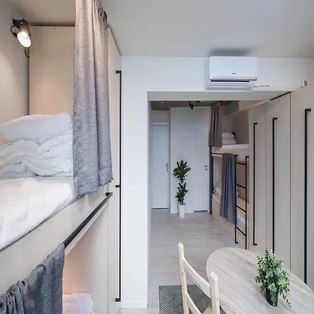 Hotel Omega House 2*