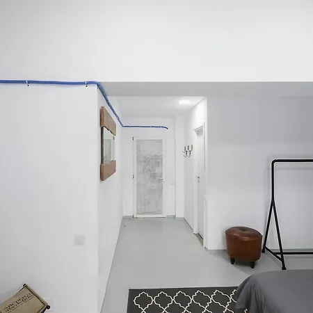 Hotel Omega House