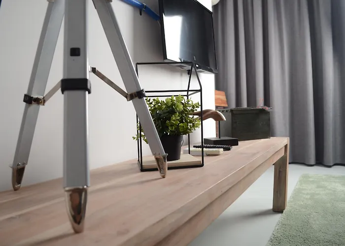 Omega House Bucarest