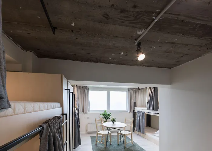 Omega House 2* Bucarest